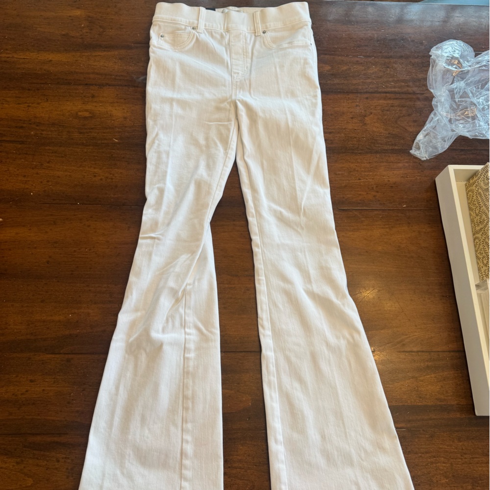 SPANX Women's Cream Flare Jeans